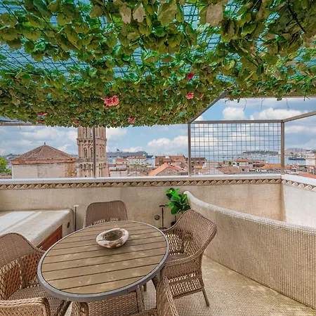 Apartment Augubio Penthouse Split