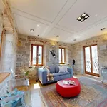 Augubio Penthouse Split
