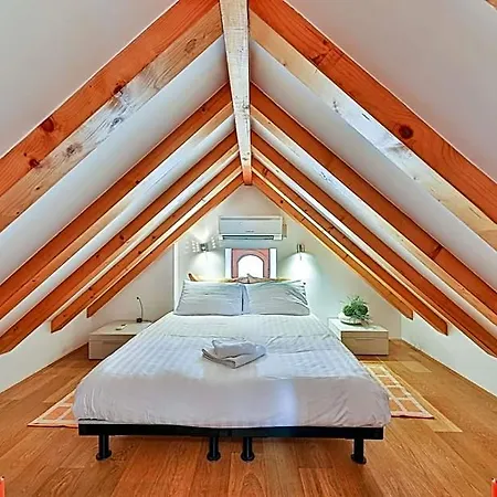 Апартаменти Augubio Penthouse Спліт