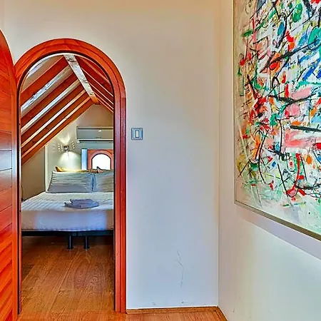 Augubio Penthouse Апартаменти Спліт