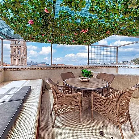 Augubio Penthouse Апартаменти