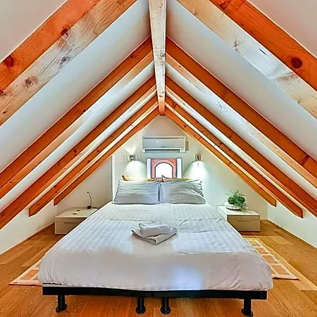 Augubio Penthouse Апартаменти Спліт