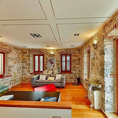 Augubio Penthouse * Спліт